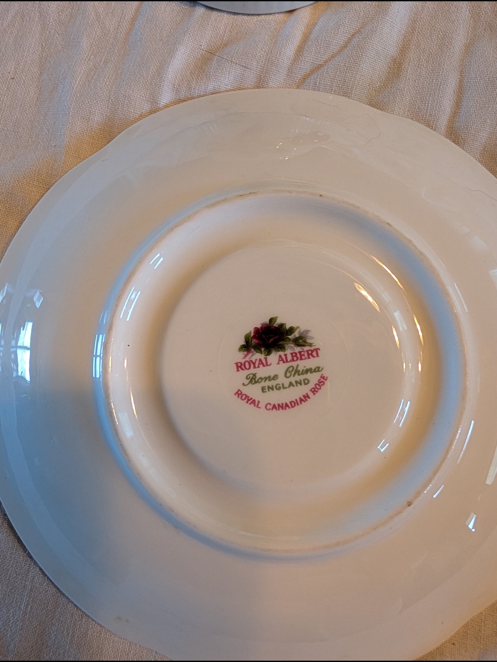 2/40$ Royal Albert Red Rose China Teacup and Saucer - Picture 6 of 8